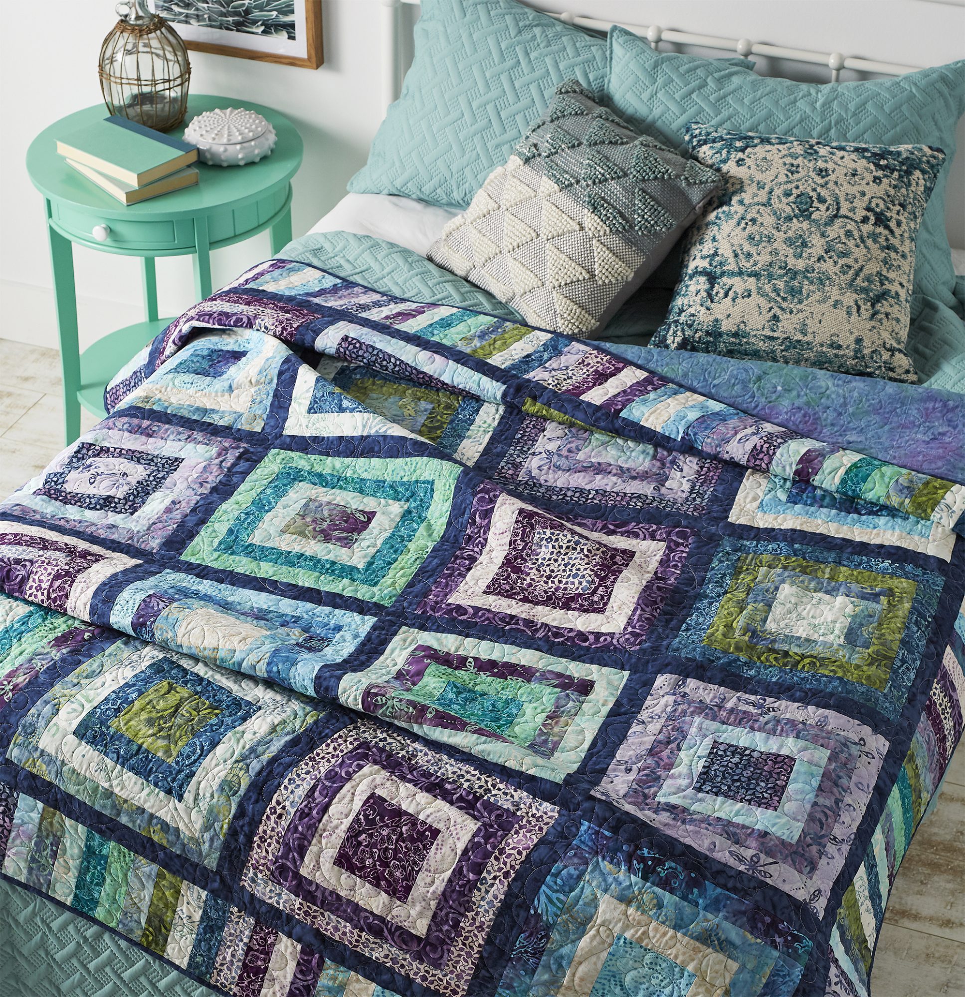 Fabric And Material Types Of Coverlet Quilts