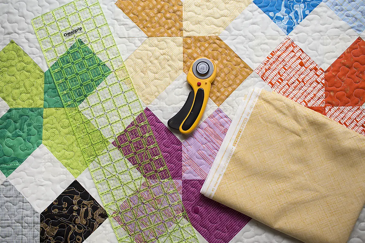 Finishing The Quilt With Double Fold Bias Tape