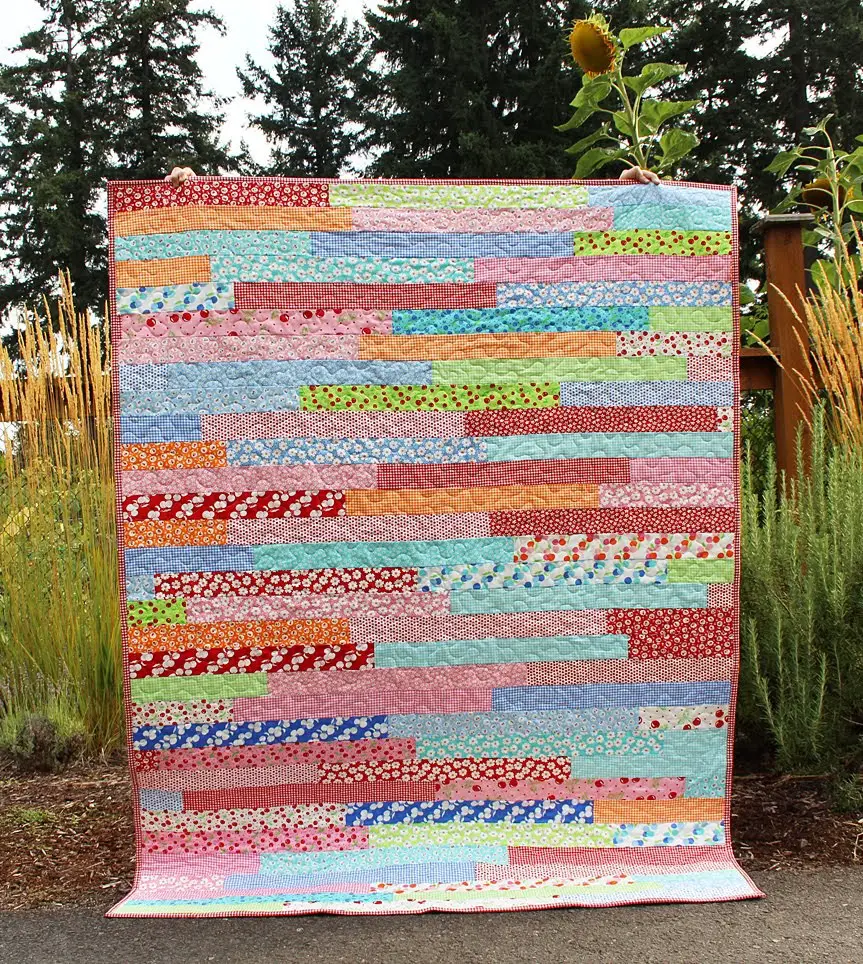 How Big Is A Jelly Roll Race Quilt?