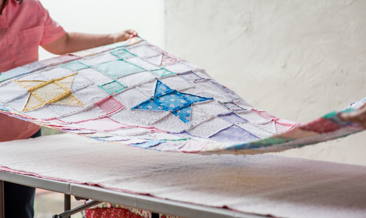 How To Baste A Quilt Without Pins